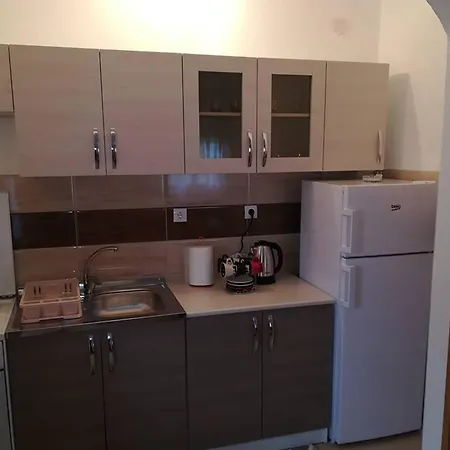 Kutak Apartman *